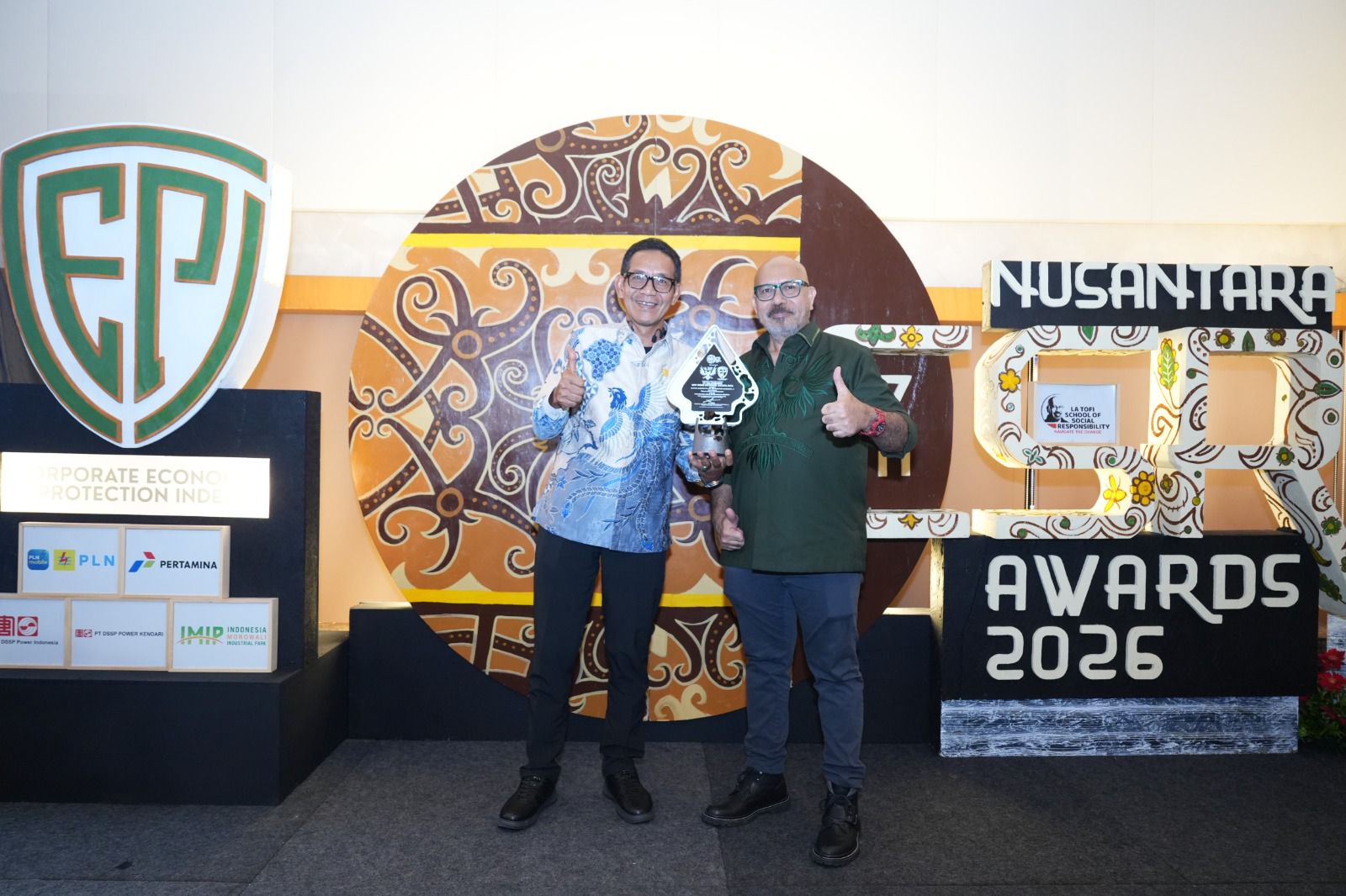 PLN UID Jakarta Raya Raih Peringkat Platinum pada Nusantara CSR Awards ...